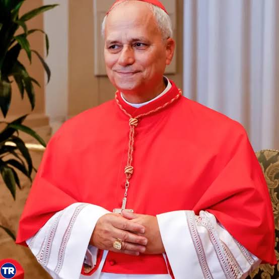 Papa León XIV: Robert Francis Prevost, el Primer Pontífice Estadounidense de la Iglesia Católica