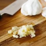 Can you turn minced garlic into garlic paste?