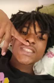UPDATE: LOCATED SAFE *** MISSING RUNAWAY The Pascagoula Police Department  is requesting your assistance in locating missing runaway, 16 year old,  Zachariah Chapman. Chapman, pictured below, was last seen