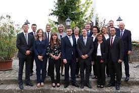 Jetzt die chance auf tickets sichern! Fur Langjahrige Treue Geehrt Wochenzeitung