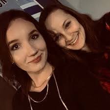 Cassie Godfrey's Instagram, Twitter & Facebook