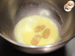 Croquetas Au Jambon Serrano Les Petites Tapas Espagnoles Recette Ptitchef En 2020 Tapas Espagnoles Jambon Serrano Recette Tapas Espagnol