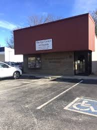 There are 102 physicians per 100,000 population in lenoir city. Oneida The Eye Centers