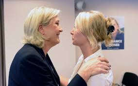 In real life she often displays the traits typical for her astrological sign. Fn Pourquoi Marine Le Pen Et Marion Marechal Le Pen N Arrivent Pas A S Entendre Le Parisien