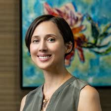 Nicole Shannon's Instagram, Twitter & Facebook