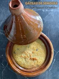 Gateau De Semoule De Christophe Michalak Les Delices De Capu En 2020 Gateau De Semoule Plat A Tajine Raisins Secs