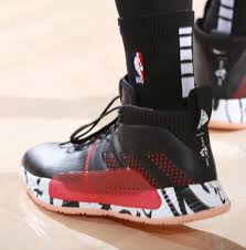 Betting stats and traditional stats for portland trail blazers player damian lillard, including game logs and historical stats. What Pros Wear Damian Lillard S Adidas Dame 6 Shoes What Pros Wear