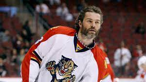 The legend recently commented on his playing career and how he feels an obligation to continue to play the game. Jaromir Jagr Isn T Planning To Retire Okay Gq