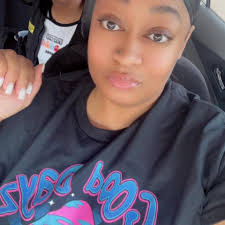 Should there be a part 2 of the movie 'MARRIED TO A BALLA'?