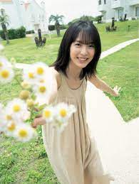 芳根京子の可愛すぎる笑顔 「求めていただけるのが嬉しい」 『FLASH 1610号』 | BOOKウォッチ