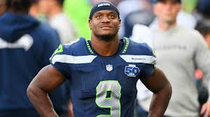 Seahawks Running Back Situation: Walker, Charbonnet, and Potential Trades