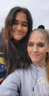 Amber Zyskowski's Instagram, Twitter & Facebook