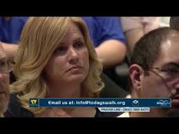 Dr Roger Spradlin Resurrection the Extreme Makeover Today’s Walk Christian  Sermons 2020