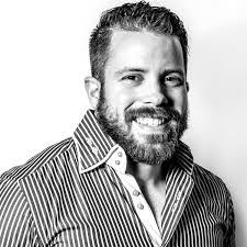 Andrew Slade's Instagram, Twitter & Facebook