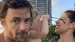 Companheira de Kayky Brito celebra boletim médico do ator: 'mais uma  vitória'