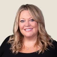 Jenny Bolen's Instagram, Twitter & Facebook