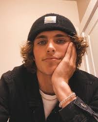 Trevor Finney's Instagram, Twitter & Facebook