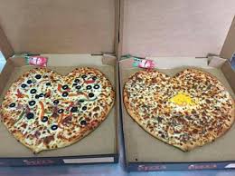 Ciepła, chrupiąca, po prostu marzenie każdego podniebienia. Family Pizza Aulnay Sous Bois Beitrage Aulnay Sous Bois France Speisekarte Preise Restaurant Bewertungen Facebook