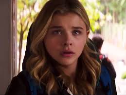 Chloe Grace Moretz Fights Aliens in The 5th Wave: Trailer