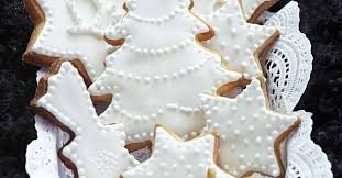 Weisse Platzchen Mit Zuckerglasur Rezept Weihnachtskuchen Schokoladenkekse Glasur