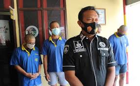 Check spelling or type a new query. Gegara Sabu 4 Warga Demak Ditangkap Satres Narkoba Grobogan