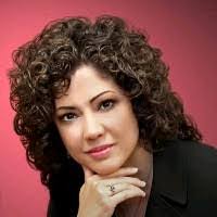 Lesley Baker's Instagram, Twitter & Facebook