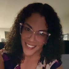 What's happening with the unclear message in Sims FreePlay?