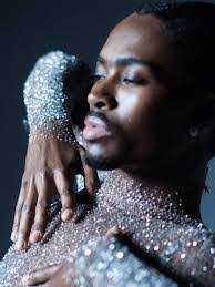 Elton Mason's Instagram, Twitter & Facebook