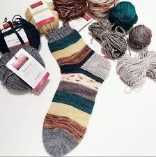 This Fantastic Sock Is Made With Leftover Scraps And Partial Skeins Of Zen Yarn Garden Yarn Repost From Slsiders Leeni Design Yarn Socks Scrap