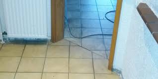 Damit sie die fliese problemlos austauschen können, sollten sie bereits beim verlegen dafür sorgen, dass sie einen ausreichenden. Altbau Sanierung Mit Fussbodenheizung Kolat Fliesen