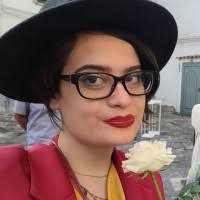 30+ profili “Carmen Luca”