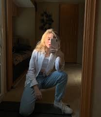 Wake Up In The Morning Feeling Like P Diddy Got My Glasses On Pin En Sabrina Carpenter