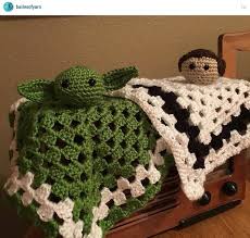 Crochet Star Wars Lovey Blankies For Kids Yoda And Princess Leia Love This Idea Star Wars Crochet Crochet Stars Crochet
