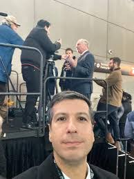 Shari York's Instagram, Twitter & Facebook