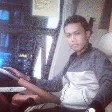 June 22, 2021 black background / abstract, colorful, black background, digital art. Sastro Dimejo Budi61673755 Twitter