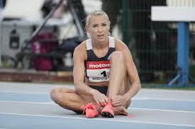 @adidas 100m hurdler finnish nr 12.72 sports journalist. Annimari Korte Avautuu Uutuuskirjassaan Kuuluisista Poikaystavistaan Yksi Suhteista Paattyi Erikoisella Tavalla Joku Olisi Voinut Nahda Ettei Minulla Ollut Alusvaatteita