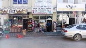 Bunyan 38 Haber Merve Tuhafiye Ziraat Bankasi Yanina Tasindi Tirlar Taslar Firtinalar
