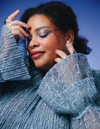 🌹Since I was young, I've always been drawn to the stage — to being seen,  to expressing beauty, to presence. For me, beauty was never only about  appearance. It was about magnetism —