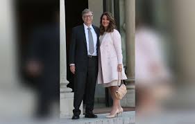 Melinda gates started talking with divorce lawyers in october of 2019 after the new york times first revealed bill gates had met with convicted pedophile jeffrey epstein on multiple occasions. Puanpyfhqagutm