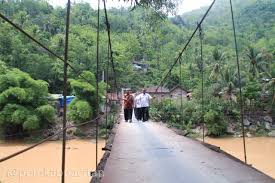Check spelling or type a new query. Lihat Langsung Kondisi Jembatan Dan Jalan Di Desa Kedungbendo Pemerintah Kabupaten Pacitan