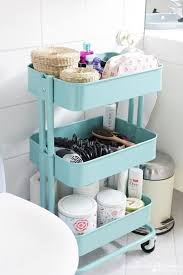 10 Utilisations Geniales De La Desserte Raskog D Ikea Ikea Bathroom Storage Ikea Raskog Cart Ikea Raskog
