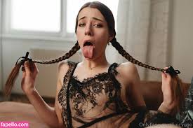 juicy.gao.official  juicygao Голые Сливы Онлифанс Фото 37 - Fapello