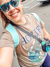 I've had some new faces around here, so I thought I would reintroduce  myself. Hi, I'm Hannah: A wife, mom, bonus mom, and a teacher/BCBA and I'm  so glad you're here! ⭐️