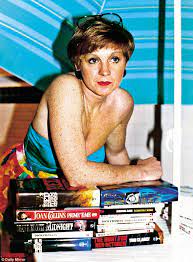 Watchdog received more than 100 complaints from pontins customers in 2011 about problems during their stays including bad smells in the acc. Anne Robinson S Weakest Link Is Spending On Homes Staff Express Digest