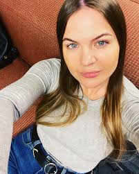 Photo by Anna Savina (@anna_a_savina) · December 6, 2021