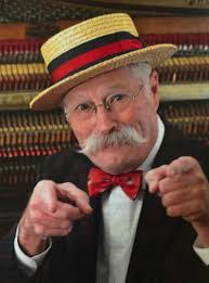 Efrain Rico's Instagram, Twitter & Facebook