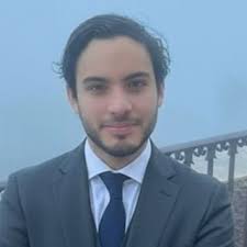 Gregorio Alexander B., Mi pasión es llevar la filosofía del aula a la vida  real.