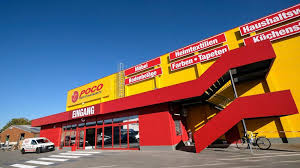 Sie können zwischen einem ganzflächigen teppichboden oder einzelnen teppichen mit schöner kettelung wählen. Acht Millionen Euro Investiert Mobeldiscounter Poco Eroffnet Nachste Woche Neue Filiale In Osnabruck