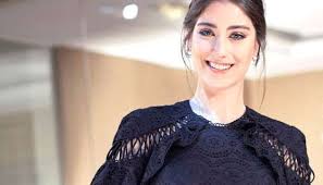 هازال كايا أغتسل بالخل لهذا السبب Girl Women Celebs