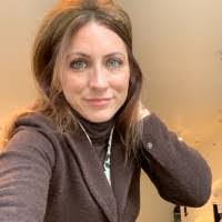 Karen Lorentzen's Instagram, Twitter & Facebook